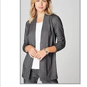 New J. Jill Wearever Gray suit travels well wrinkle free size Large Tall